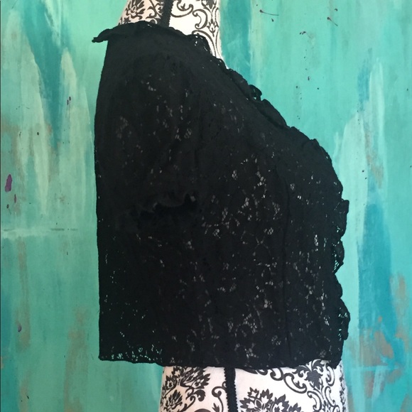 Top - Picture 2 of 4